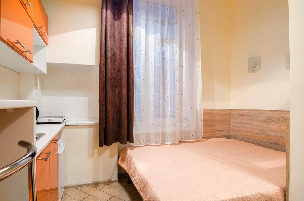 Economy Apartment On Rappoporta 7A-1 Lviv Exterior foto
